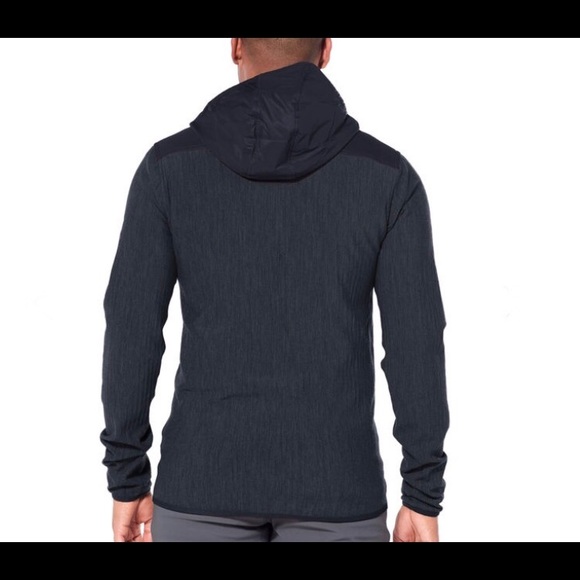 Icebreaker Men’s Descender LS Half Zip Hood - Picture 2 of 4